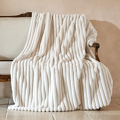 Amélie Home Luxury Jacquard Striped Faux Fur Throw Blankets, 630GSM Soft and Warm Thick Cozy Throws, Milky Fluffy Plush Blanket for Sofa Couch Bed Living Room in Fall Winter, Ivory, 50"x 70"